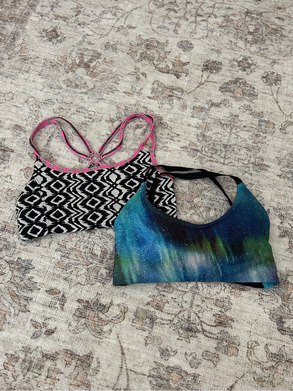 Yoga Bra Tops Set of Two (2) Sports Bras Onzie Yoga Top Onzie Bras Size M/L